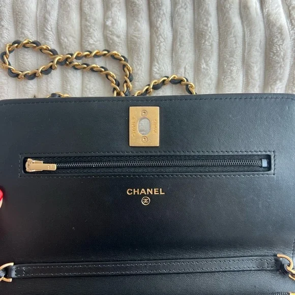 CHANEL Black Caviar Wallet with Gold Chain & Charms - Picture 5 of 12